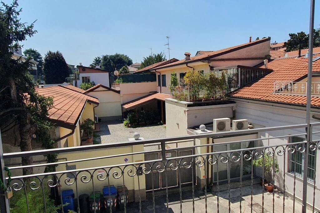 Appartamento Casa Sobborghi Monza Esterno foto